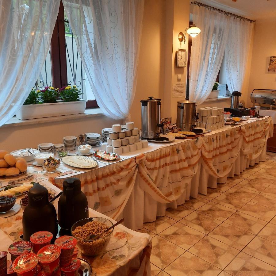 Bed and Breakfast Osrodek Wypoczynkowy Buenos Aires Kudowa-Zdrój Exterior foto