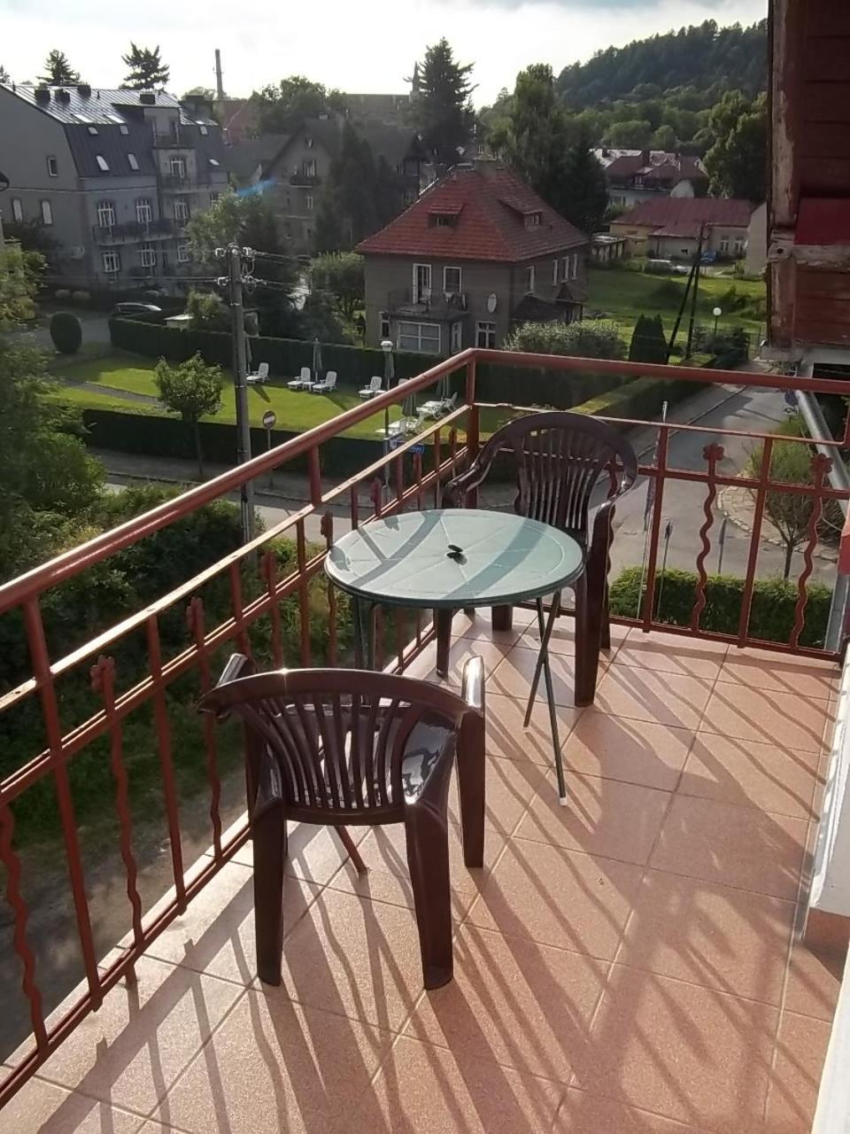 Bed and Breakfast Osrodek Wypoczynkowy Buenos Aires Kudowa-Zdrój Exterior foto
